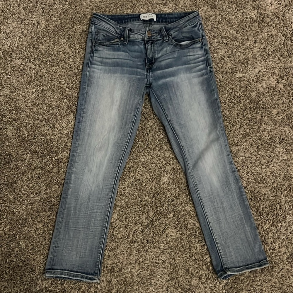 BKE Women’s Stella Capri. size 28